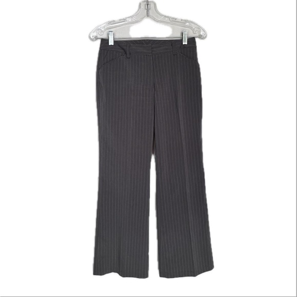 Gray low rise pinstripe pants - Picture 6 of 8